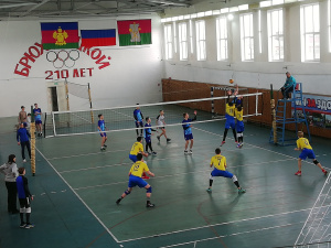 В МО Брюховецкий район стартовало первенство Краснодарского края по волейболу среди юношей до 18 лет (2006-2007 гг.р.)