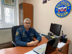 Поздравление с Днем спасателя от от начальника Брюховецкого пожарно-спасательного гарнизона Дениса Логинова