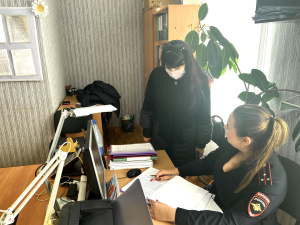 В Брюховецком районе в раках акции «Гражданский мониторинг» общественники осуществили проверку подразделения по делам несовершеннолетних