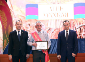 Брюховчанин среди первых