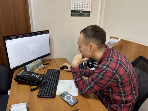 Члены участковых избирательных комиссий Брюховецкого района продолжают активную подготовку к адресному информированию избирателей о выборах Президента Российской Федерации.