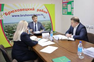 Как выявить правообладателей объектов недвижимости обсудили в администрации района