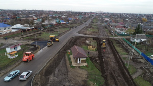 Ремонт улицы Красной в Брюховецкой продолжается