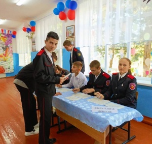 В школах Брюховецкого района прошли выборы президентов ученического самоуправления